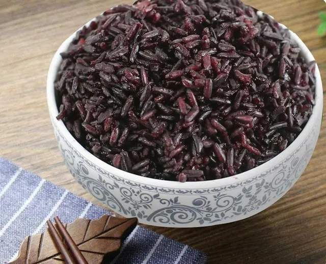 Purple Rice in Packaging