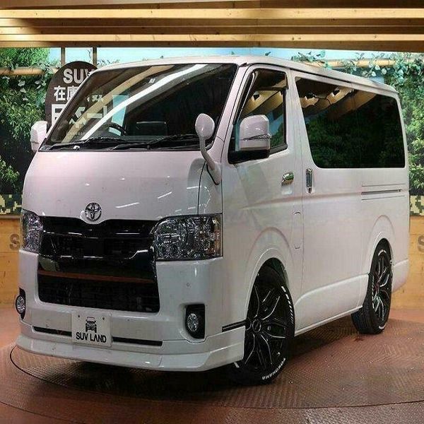 Toyota Hiace engine compartment