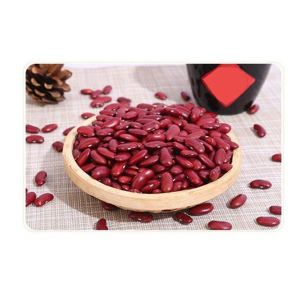 Red kidney beans in a natural setting