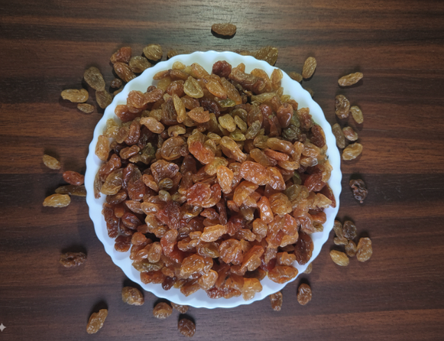 Organic Golden Raisins
