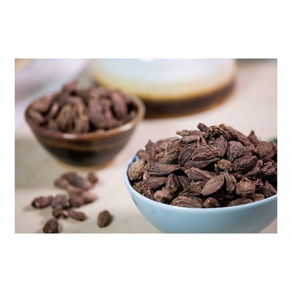 Aromatic Black Cardamom in Packaging