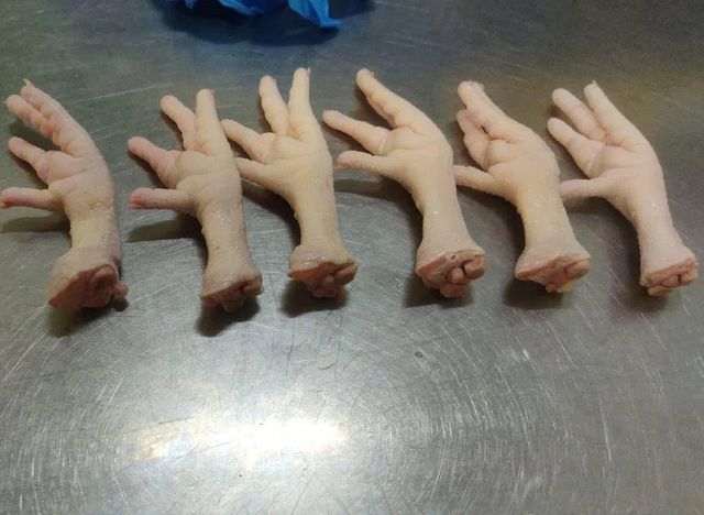 Frozen Whole Chicken