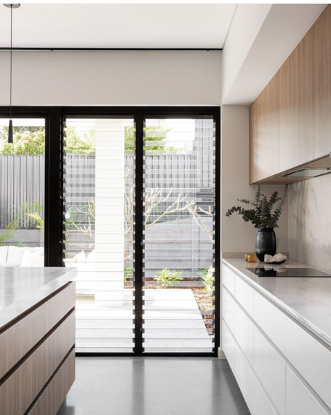 Aluminum Glass Sheet