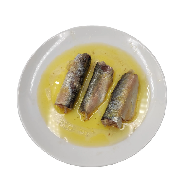 Canned sardines in vegetable oil