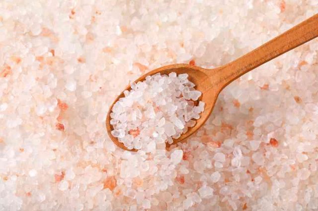 Himalayan Pink Salt Crystal