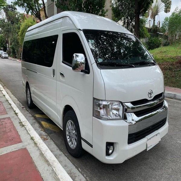 Toyota Hiace Engine Compartment