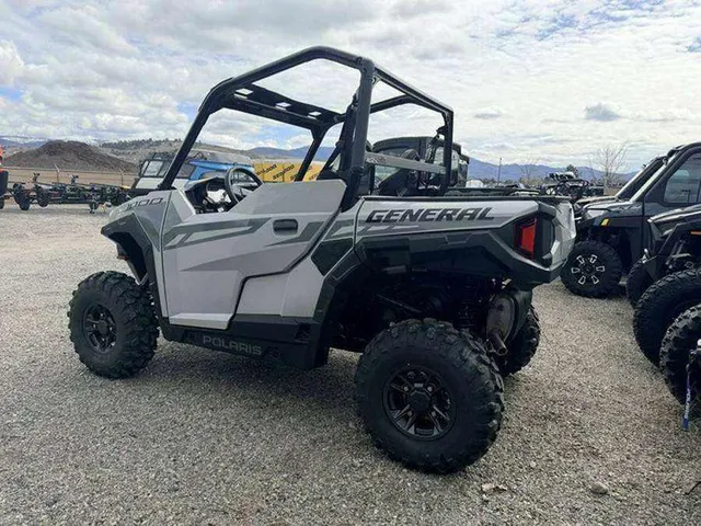 NEW GOOD 2026 1000cc Sport Side Side 4x4 EFI utility terrain vehicle - Rear view
