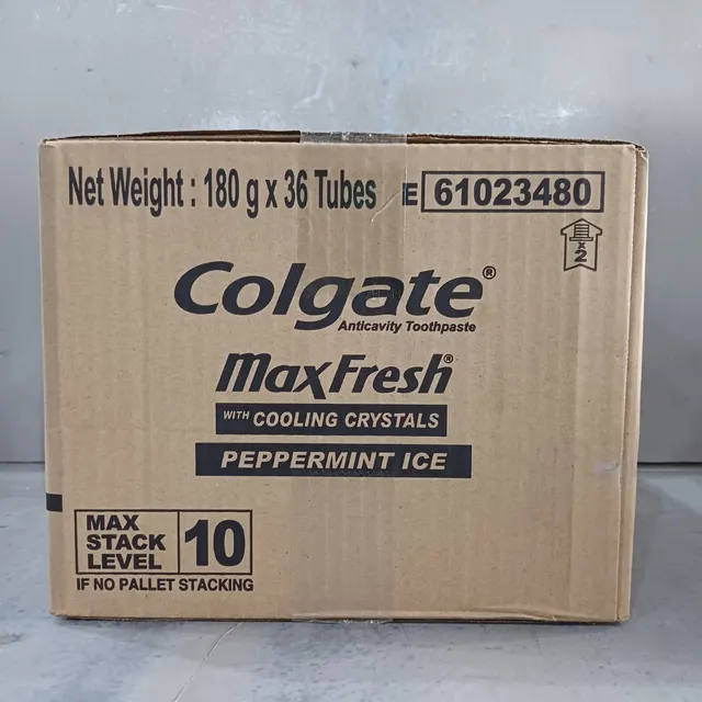 Colgate Maxfresh Whitening Toothpaste