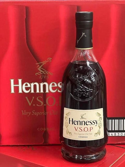 Packaging box of Premium Quality 750cl Sweet Hennessey Whiskey