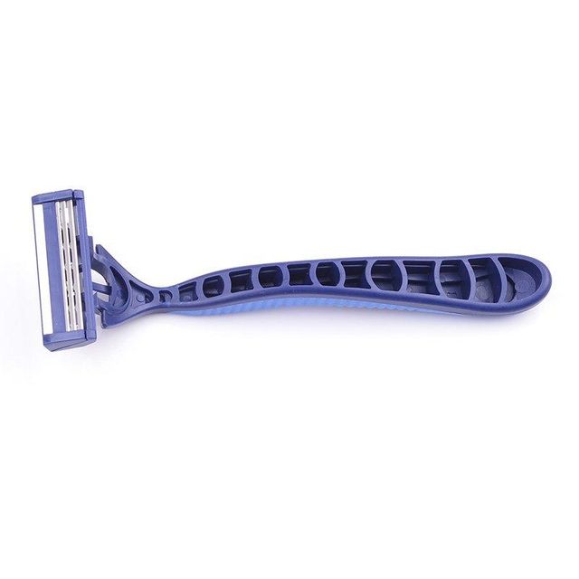 MAX 3 Razor - Handle Close-up