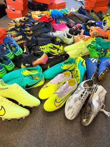 S24 Used Football Boots image 2