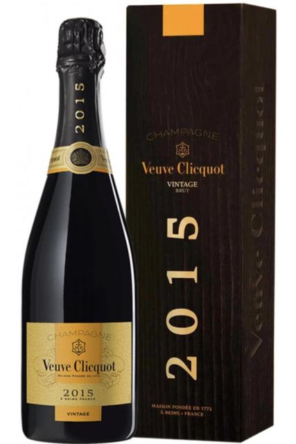 Veuve Clicquot Classic Champagne