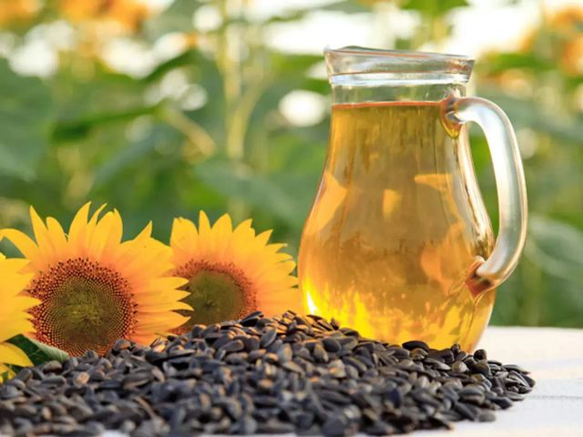 Superior Grade Refined Sunflower Cooking Oil