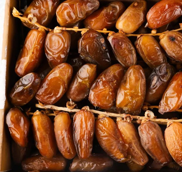 Premium Tunisian Dates