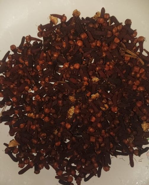 Dried Indonesian Cloves