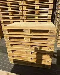 Close up of Euro pallet plank and nails