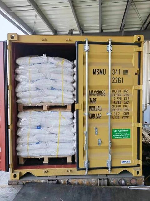 L-Lysine Sulphate in Animal Feed Form
