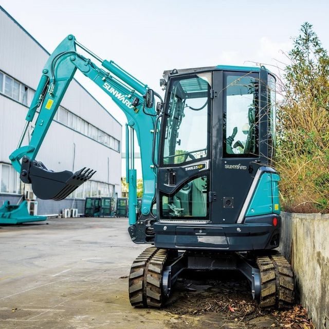 SunWard SWE17 Excavator Side View