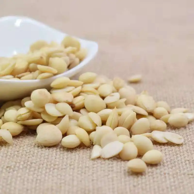 Premium Organic Raw Sweet Almonds