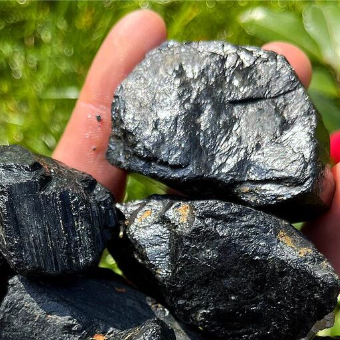 Natural Gemstone Rough Stone