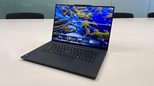 Lenovo ThinkPad Laptop Side Ports View