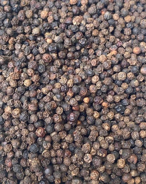 Refined Black Pepper Product