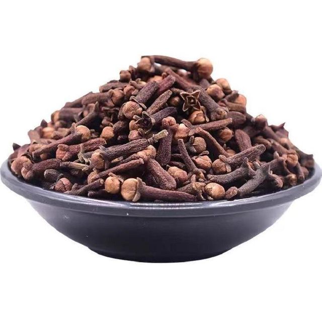 Cloves for industrial food processing