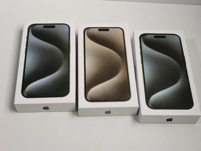 Used SMART iPhone Pro Max 1TB front view