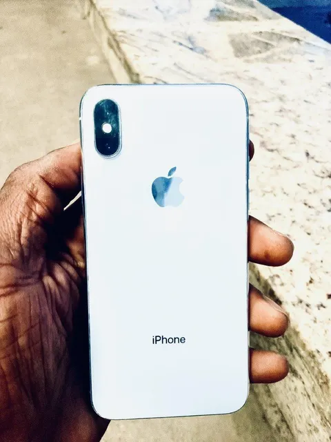 Apple Phone X Display On