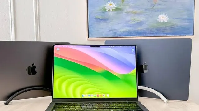 Apple MacBook Pro M3 Keyboard Layout