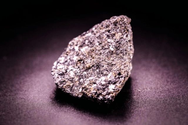 Chromite Ore in Mining Condition