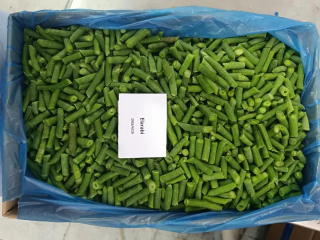 Frozen cut green beans in packaging