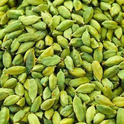 Premium green cardamom pods packed