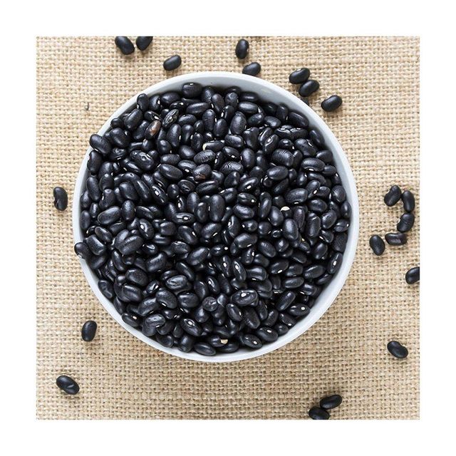 High-quality black kidney beans in wholesale container