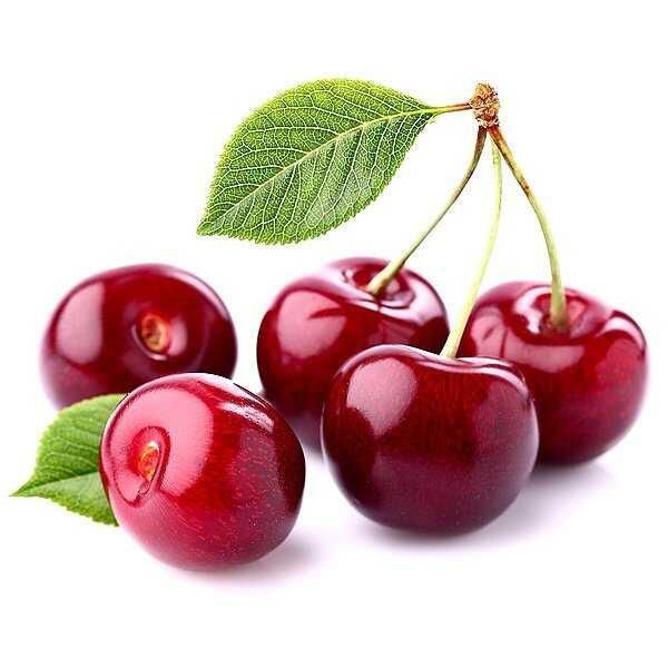 Fresh cherries in a bowl