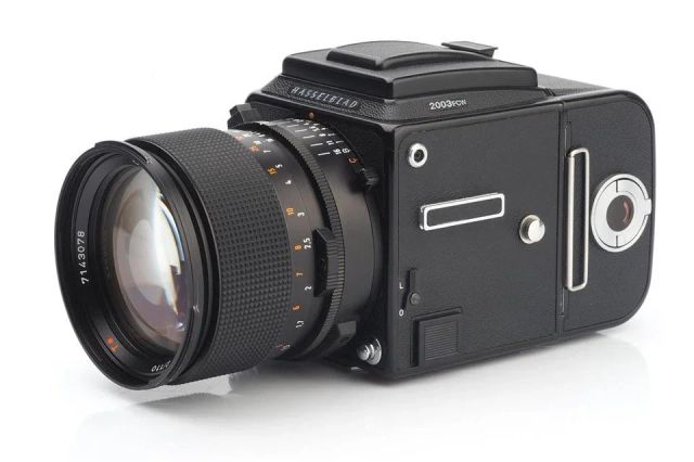 Hasselblad 2003 FCW Side View