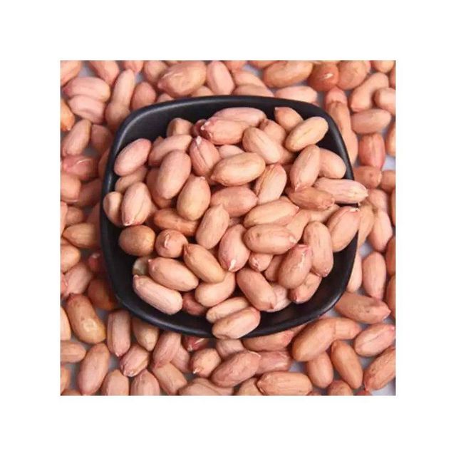 Peanuts in organic packaging