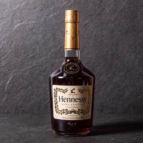 Close-up of Premium Quality 750cl Sweet Hennessey Whiskey label