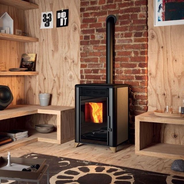 Henley Elly 6kW Bronze Wood Pellet Stove - Front View