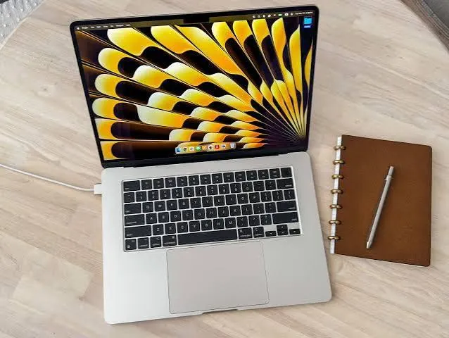 Refurbished Apple MacBook Air 13-Inch