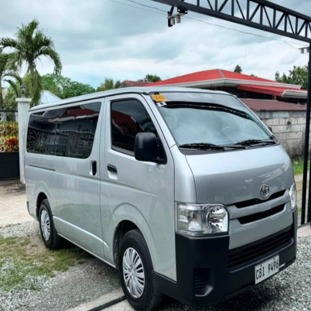 Toyota Hiace Exterior View