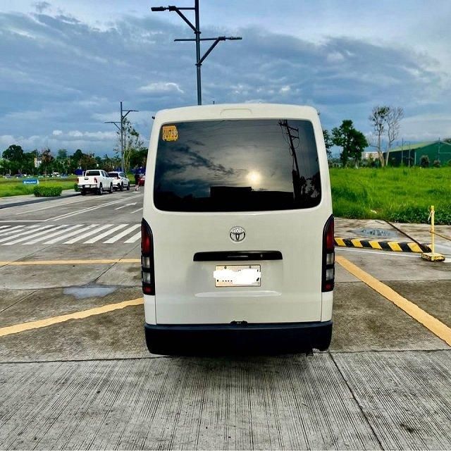 Toyota Hiace Commercial Vehicle