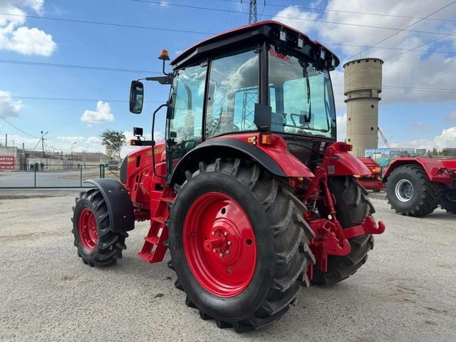 MTZ BELARUS 1523