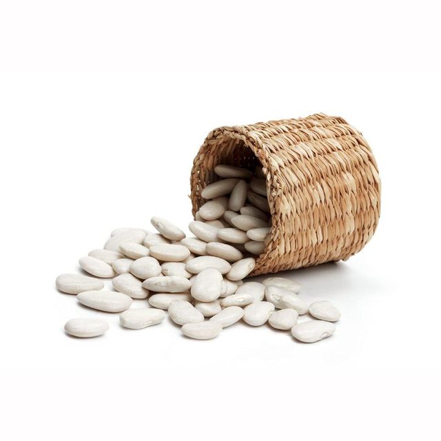 White kidney beans in bulk packaging