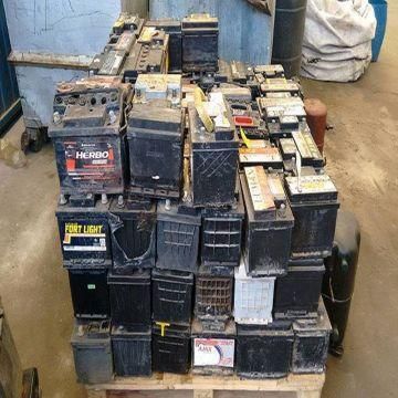 Used lead acid battery waste
