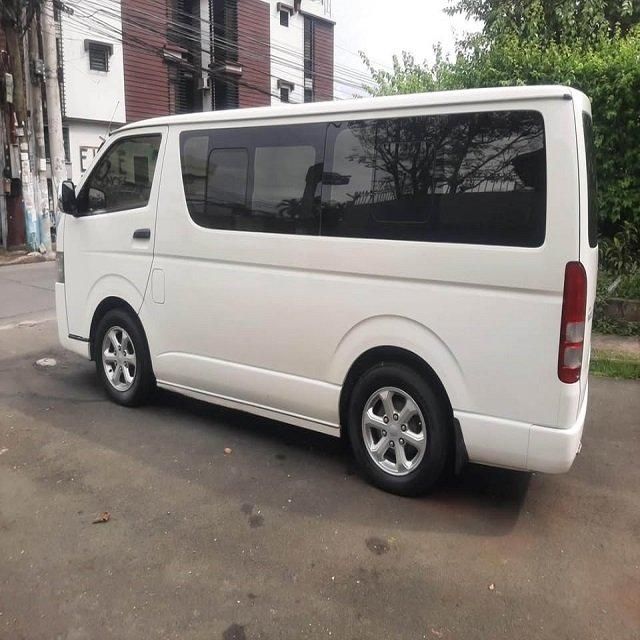 Toyota Hiace Dashboard View