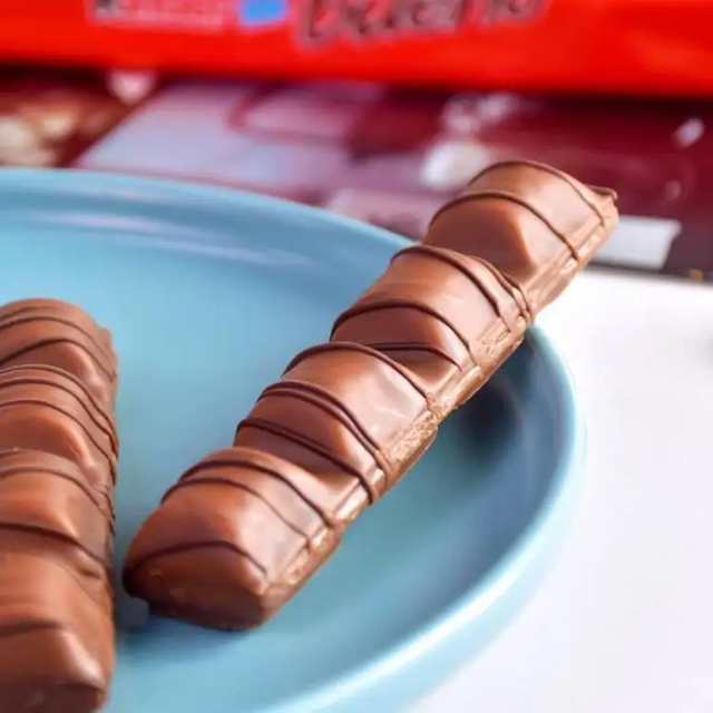 Premium Milk Hazelnut Wafer Chocolate
