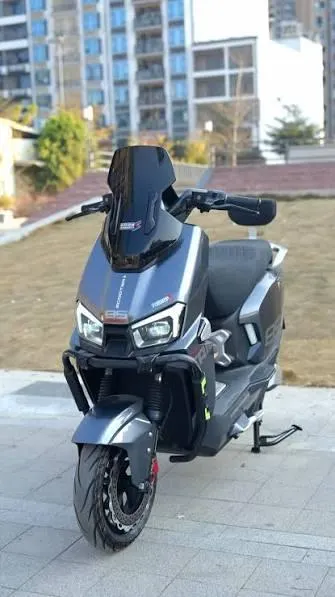 Tailg F11AO5 Electric Scooter side angle