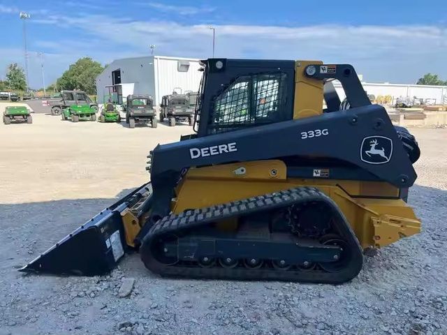 John Deere 333G - Image 2