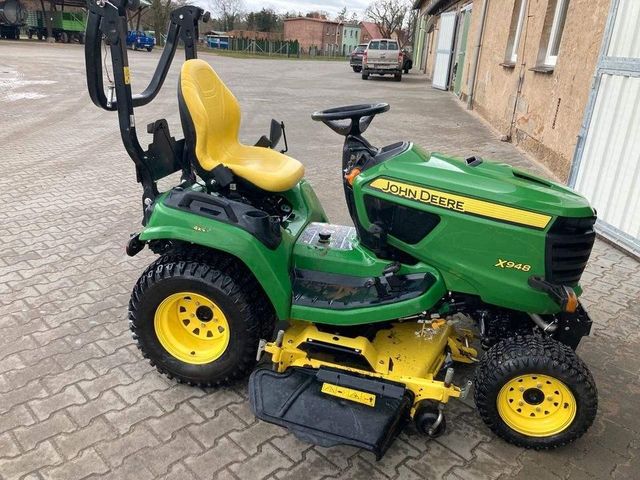 John Deere X948 Image 3